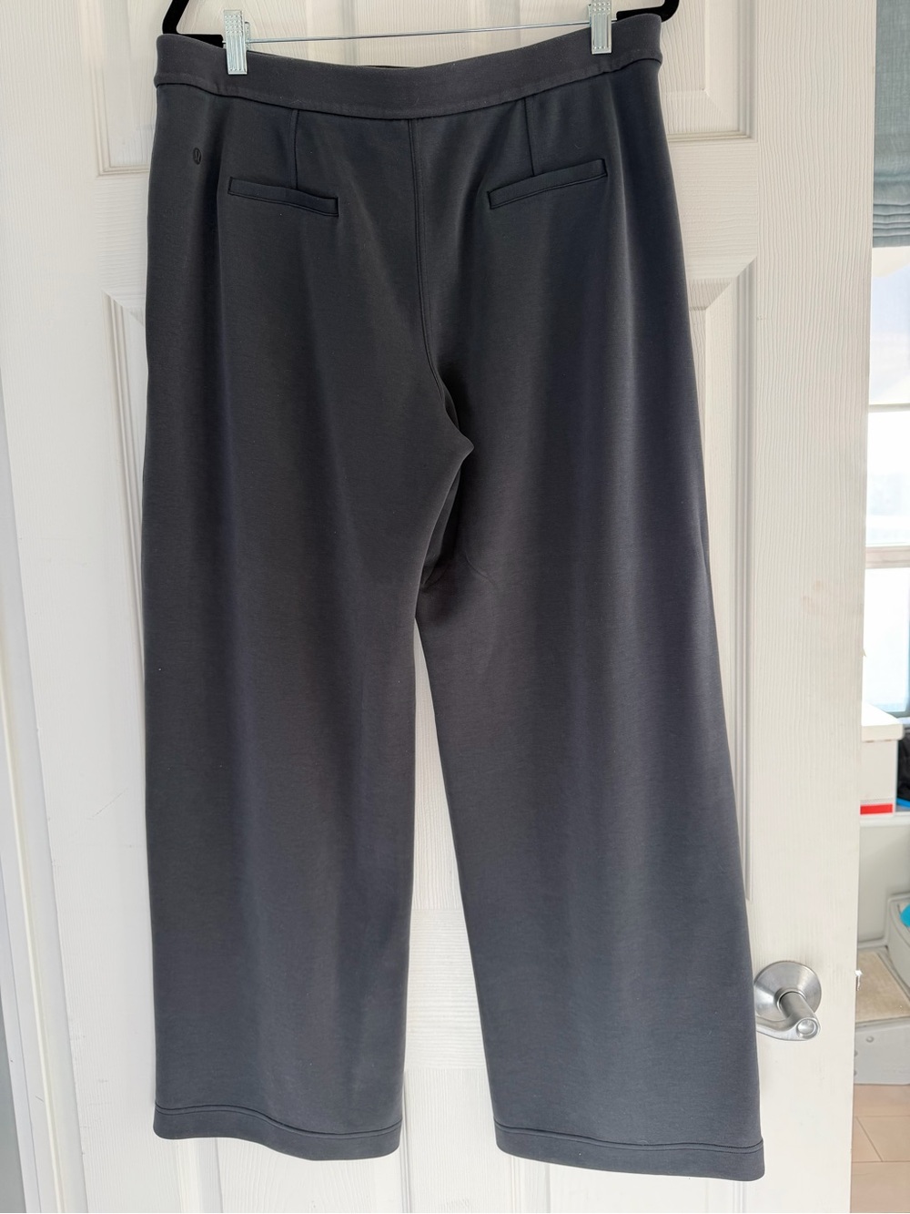 Lululemon Pintuck Mid Ride pants - Picture 3 of 4